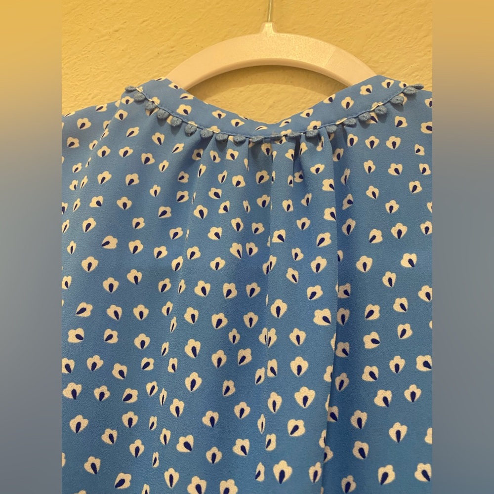 Banana Republic Women's Top Blue Print Sleeveless Button-down - Picture 5 of 7